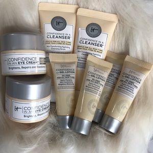 🆕It Cosmetics Confidence Skincare Bundle (Travel)